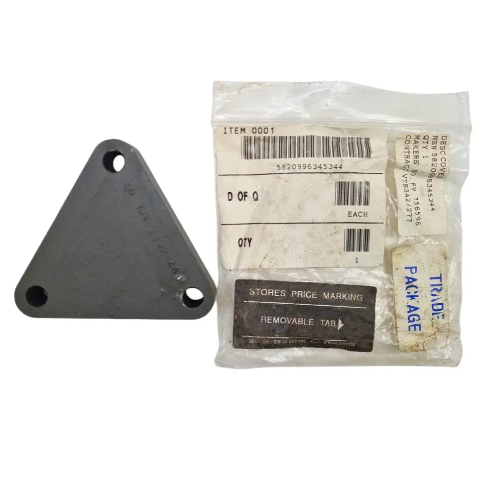 5820-99-634-5344 - Triangular Blanking Plate - FV756596 - FV432 APC - Z99 battlegroup-raydon battlegroup-raydon