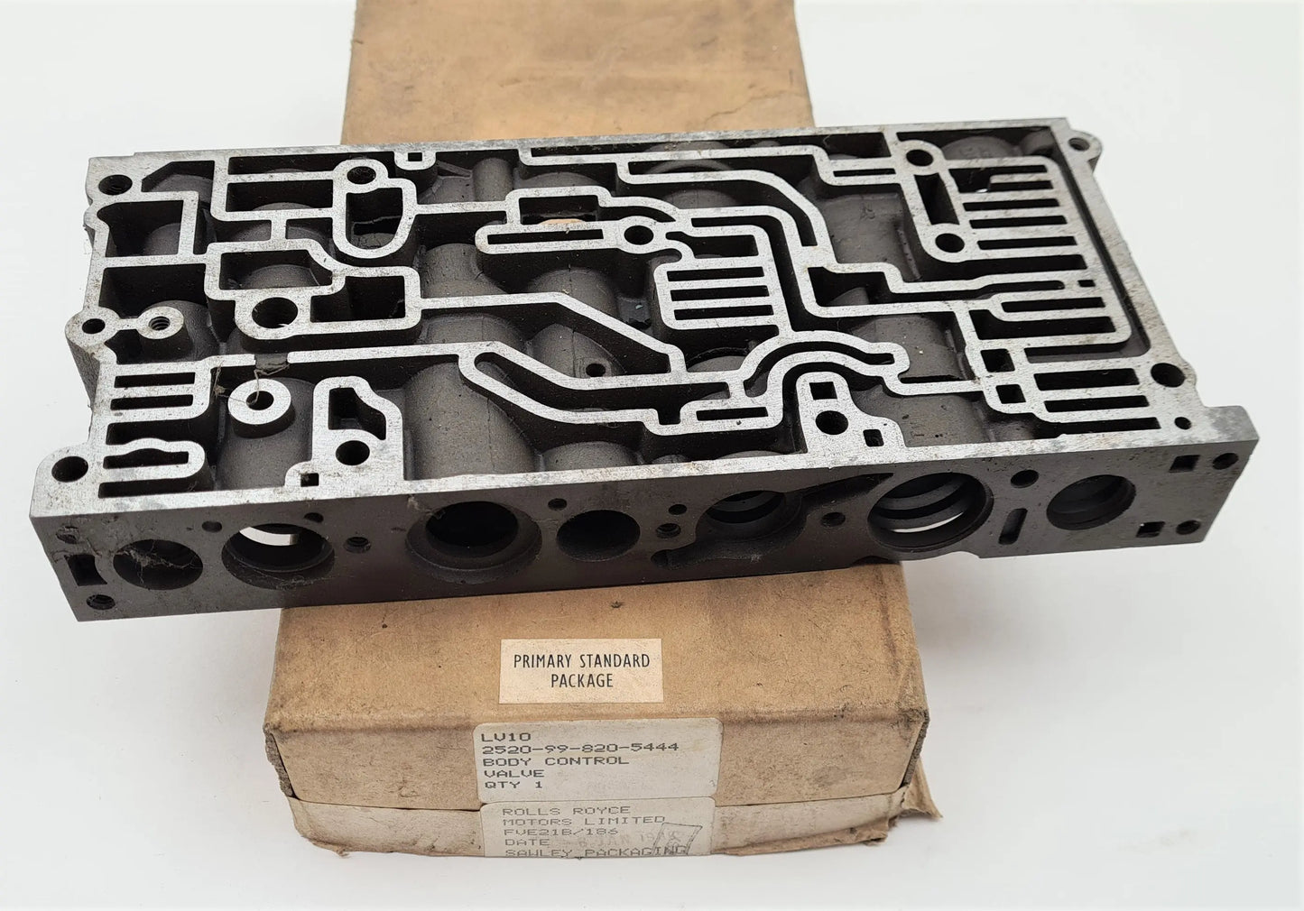 2520-99-820-5444 - Body Control Valve - Rolls Royce - FVE 21B / 186 - AJ6774799 Rolls Royce battlegroup-raydon