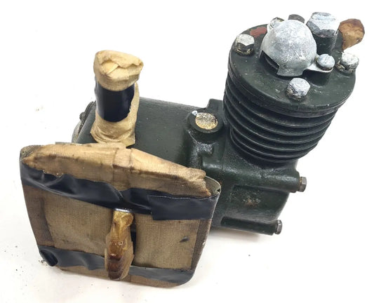 2590-99-800-7753 - Smiths Tyre Pump Smiths Industries AIS Ltd battlegroup-raydon